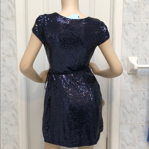 NAVY SEQUIN WRAP DRESS - Picture 6 of 8